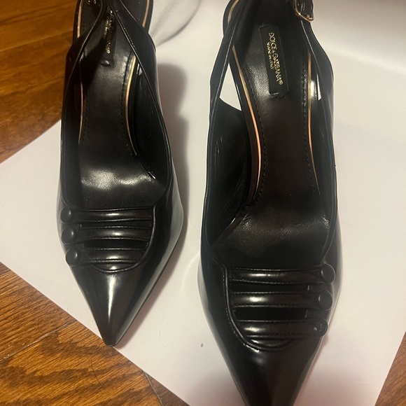 Dolce & Gabbana Black Heels with Slingback Design and Open Toe - Picture 3 of 8